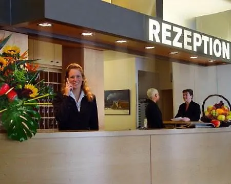 Отель Enjoy Am 3*