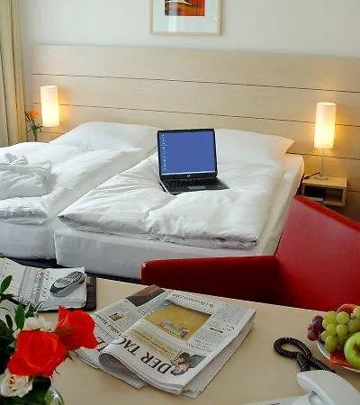 Hotel Enjoy Am Berlin