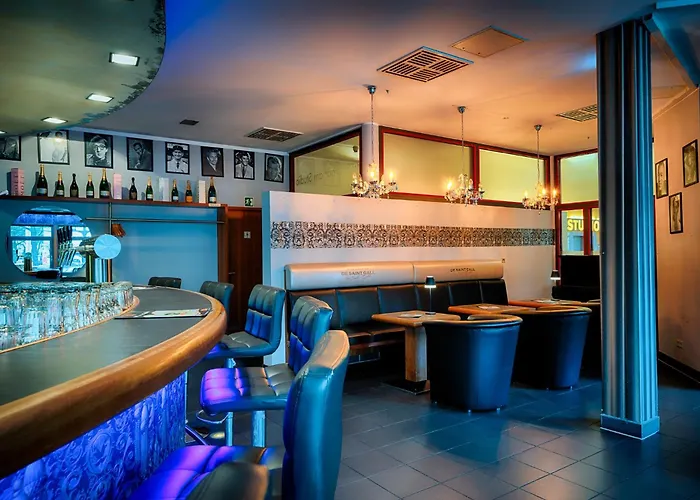 Enjoy Am فندق 3*