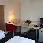 Hotel Enjoy Am Berlin