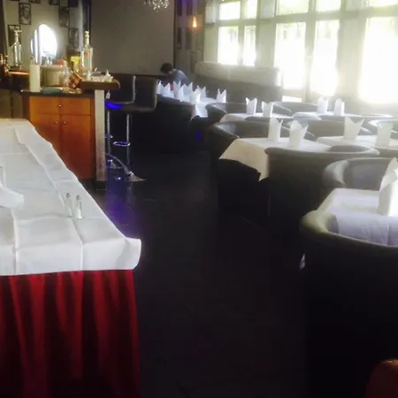 Hotel Enjoy Am 3*