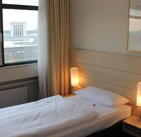 Hotel Enjoy Am Berlim
