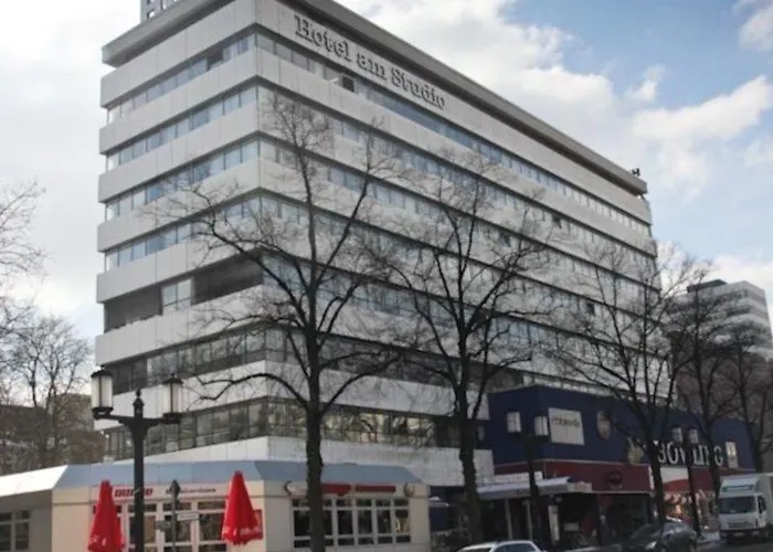 Hotel Enjoy Am Berlín